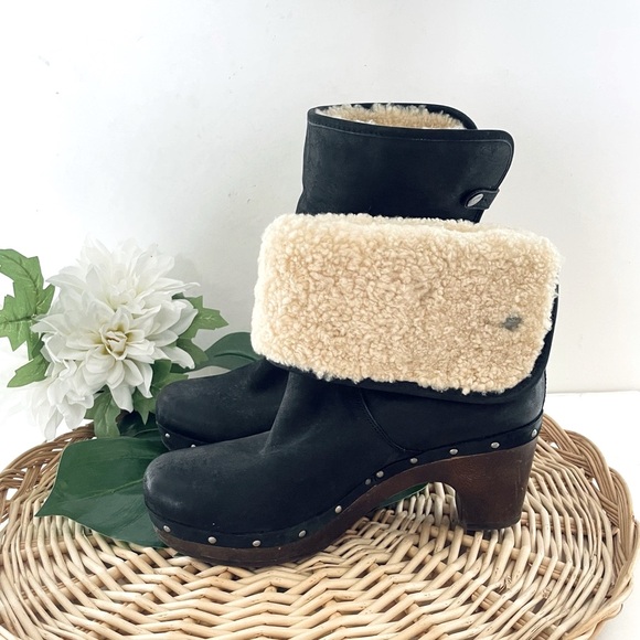 UGG Lynnea Black leather Boot Wood Heel Shearling Lined Winter Cozy Size 8 - Picture 5 of 15